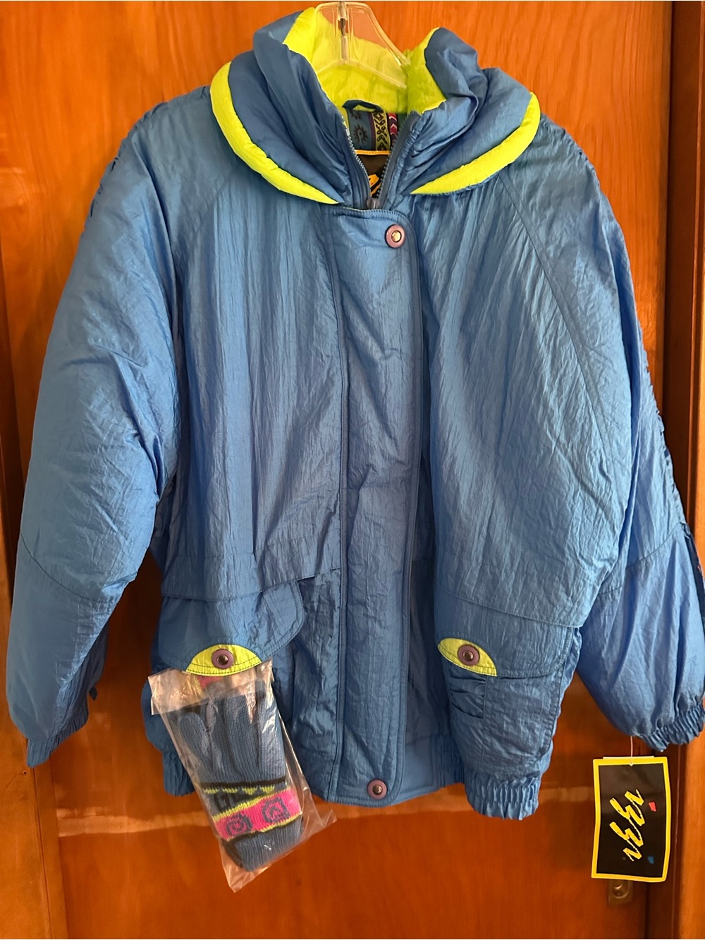 Vintage 1391 Neon Ski Puffer Jacket NWT + Mittens L